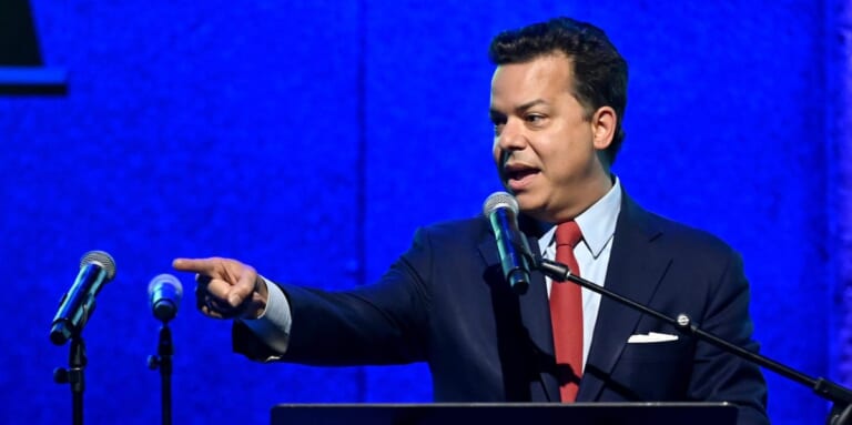 Centrist John Avlon Wins Support From Centrists Who Lost in 2022