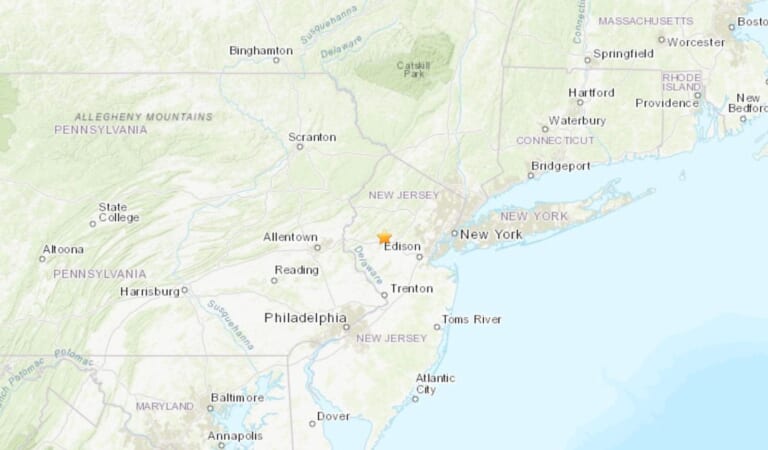 Earthquake Centered Near New York City Rattles The Northeast