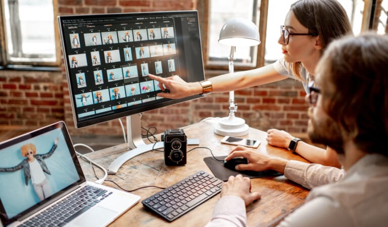 How Entrepreneurs Can Leverage AI for Gains in Stock Photography